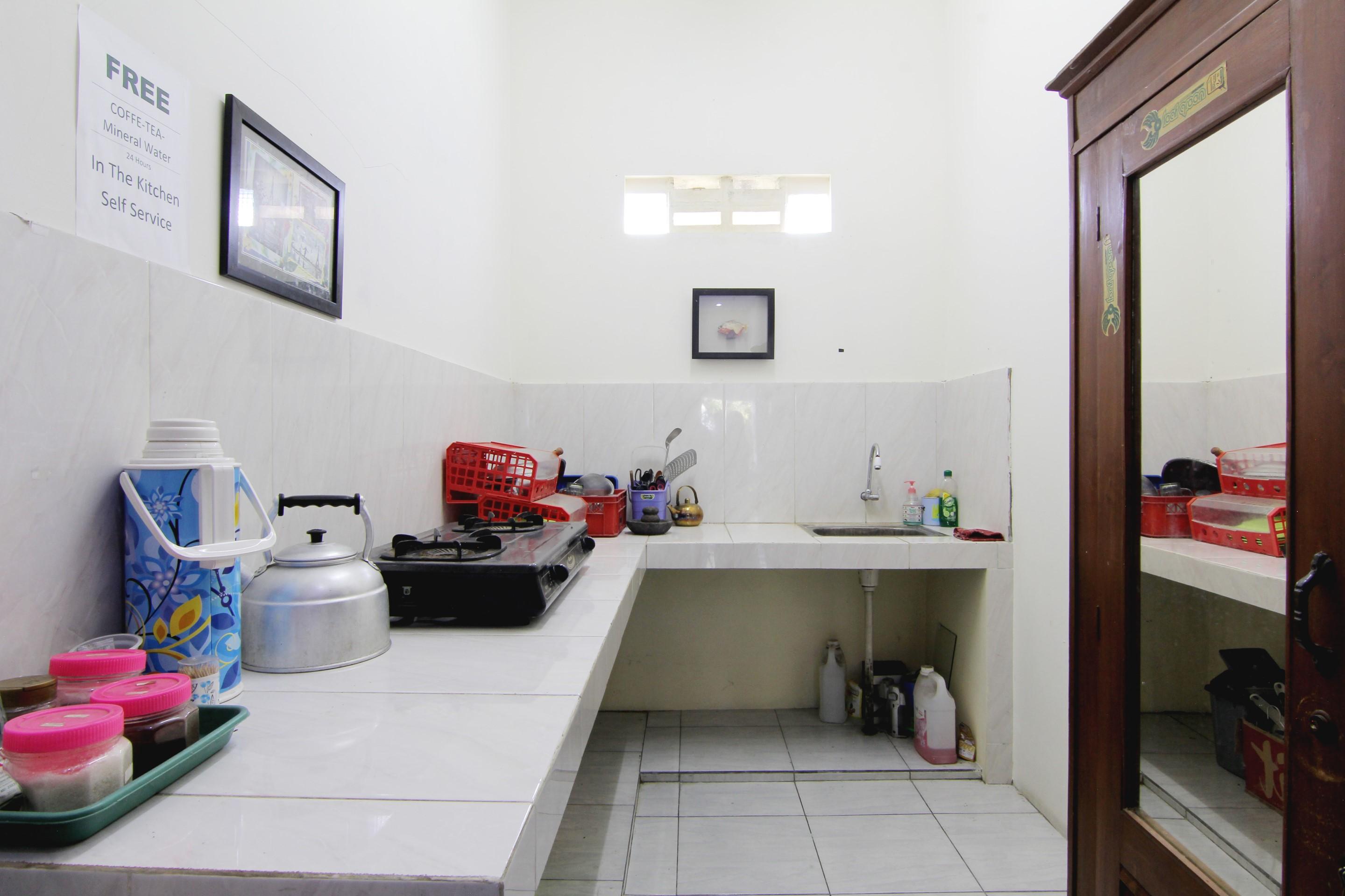 Tiga Dua Homestay يوغياكارتا المظهر الخارجي الصورة