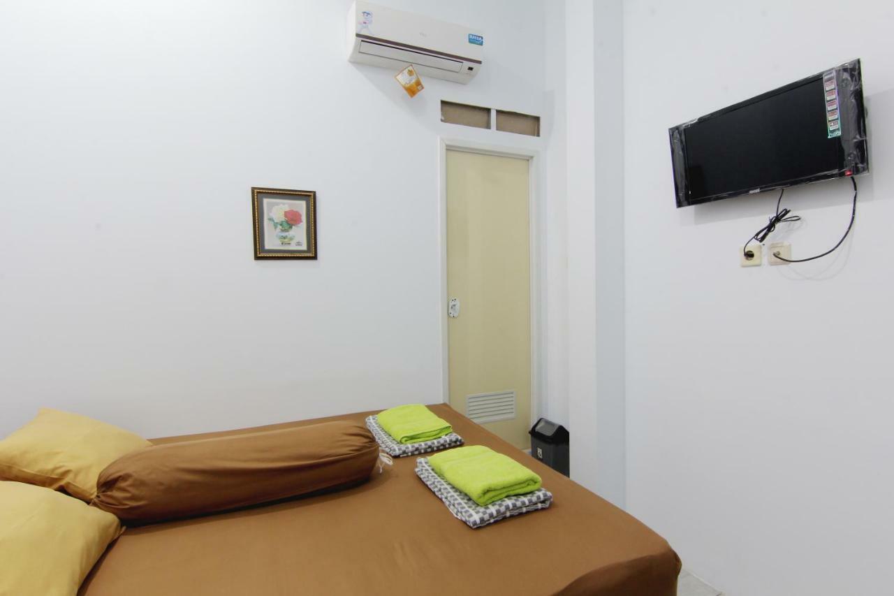 Tiga Dua Homestay يوغياكارتا المظهر الخارجي الصورة