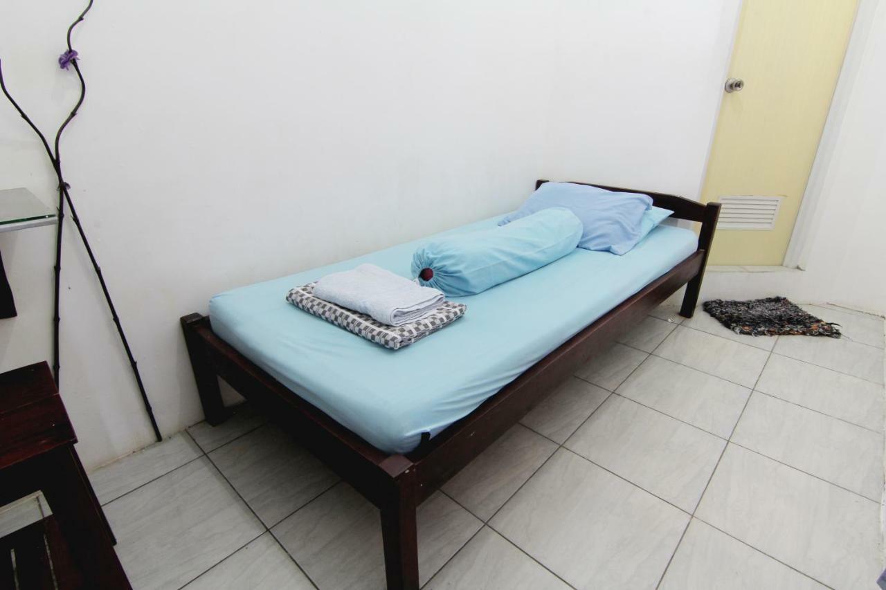 Tiga Dua Homestay يوغياكارتا المظهر الخارجي الصورة