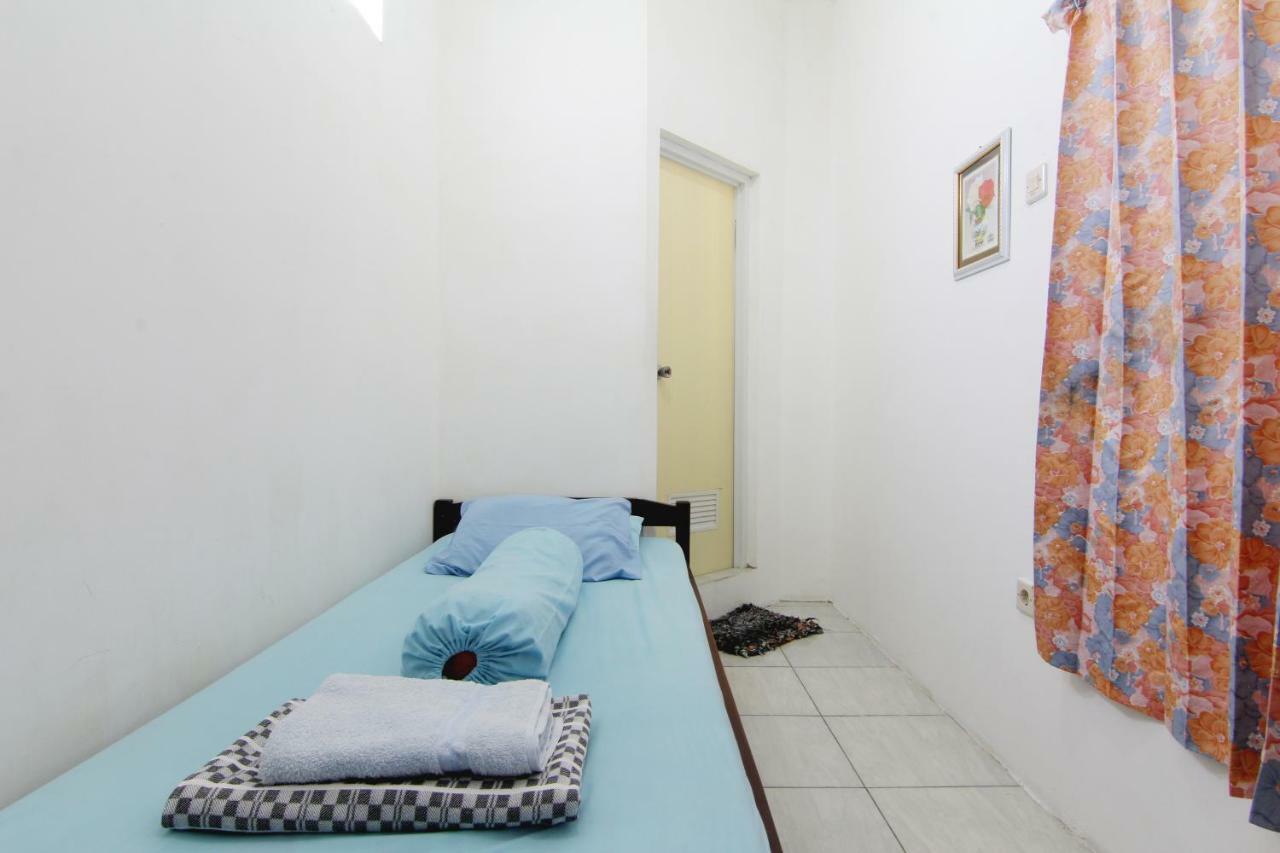 Tiga Dua Homestay يوغياكارتا المظهر الخارجي الصورة